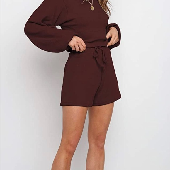 Cute black lounge set with a tie back. Size L but fits like a med. - Picture 3 of 3